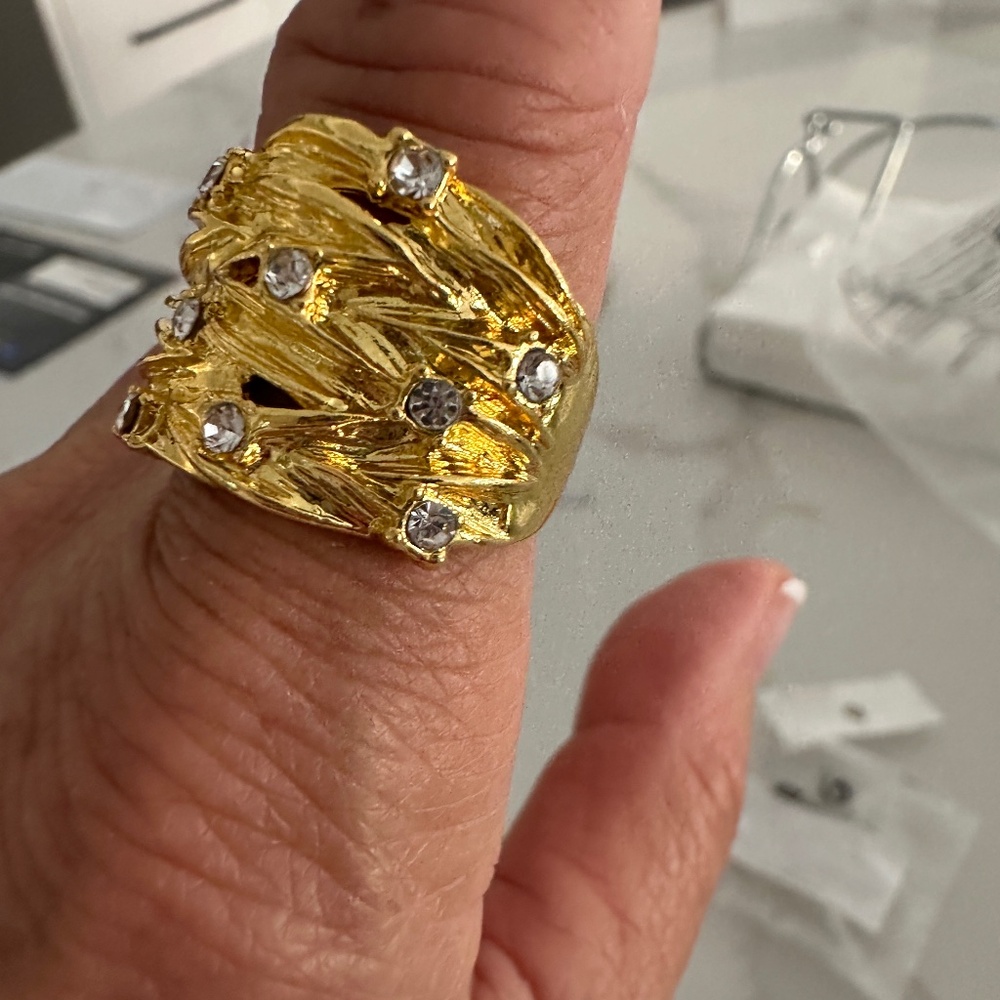 ladies ring size 10